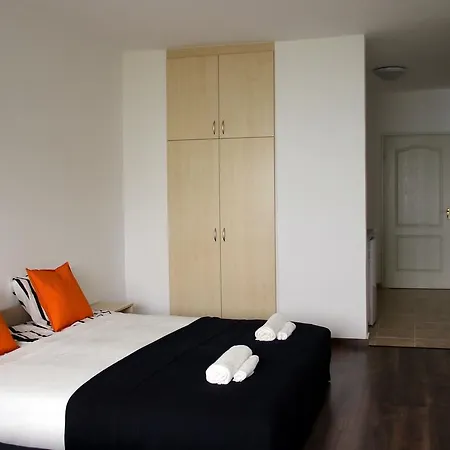 Wesselenyi Apartmanhaz Apartment *