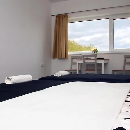 Apartment Wesselenyi Apartmanhaz Balatonalmadi