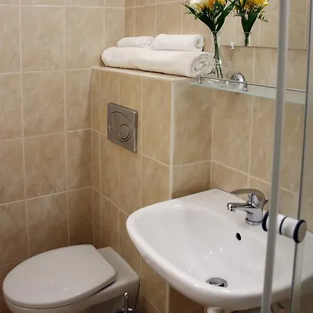 Wesselenyi Apartmanhaz Apartment Balatonalmadi