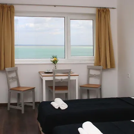 Wesselenyi Apartmanhaz Apartment *
